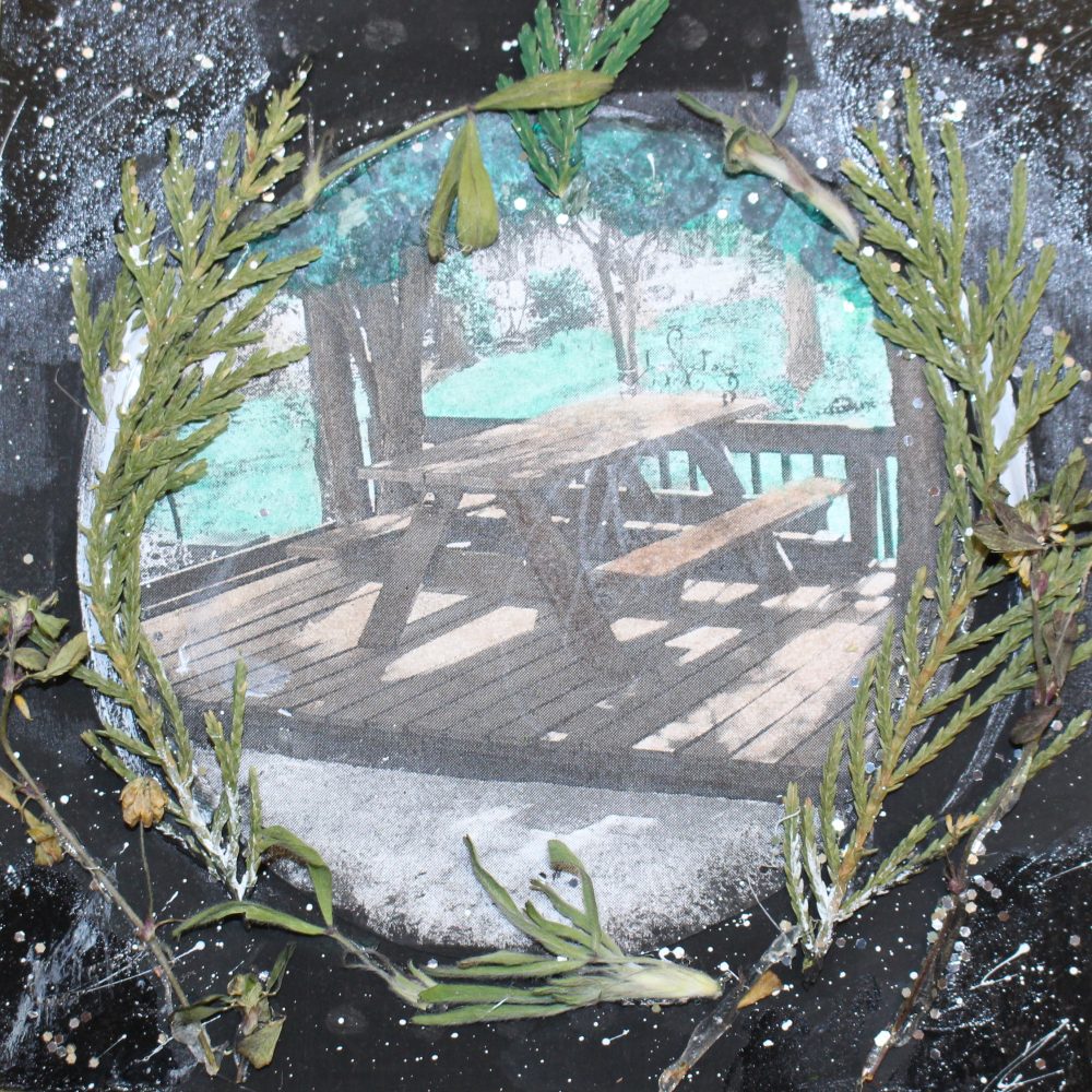 Picnic Table in Wreath
